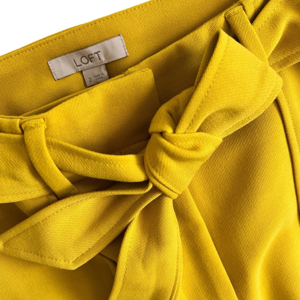 LOFT Textures Belted Lined Skirt Mustard Yellow Pockets Sz 2 - Picture 13 of 16